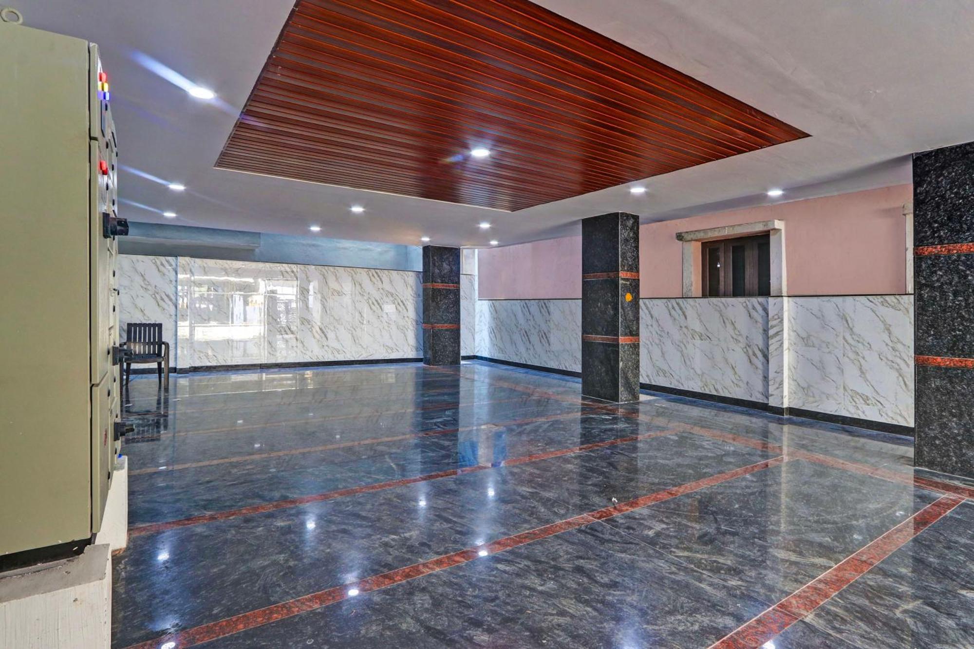 Super Collection O Gachibowli Phase 2 Near Isb Hotel Luaran gambar