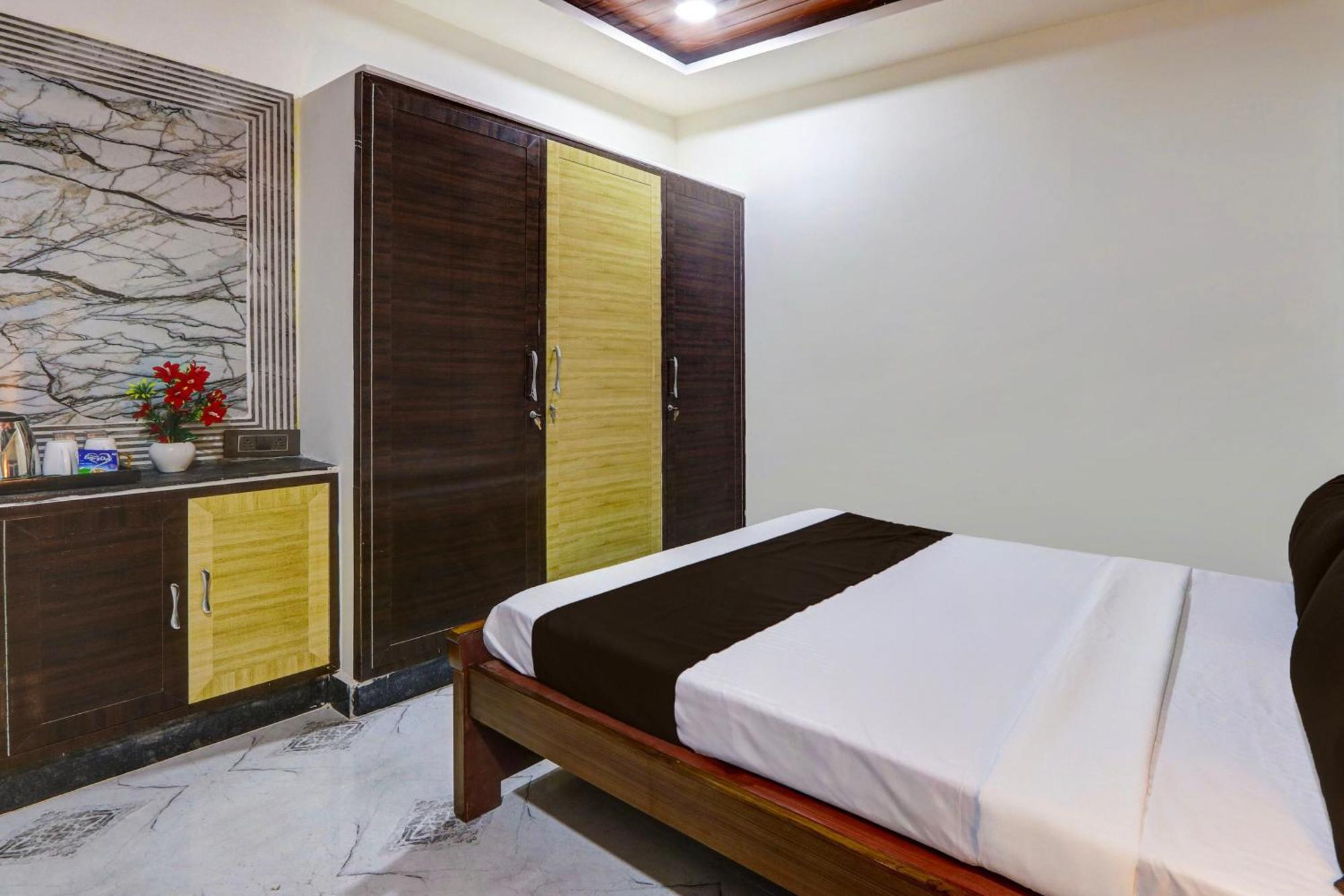Super Collection O Gachibowli Phase 2 Near Isb Hotel Luaran gambar